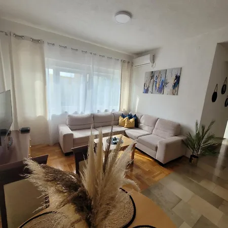 Natasa Apartment